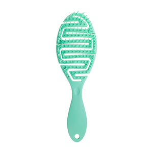 Cellie's Curls Scalp Reviver Shampoo Comb