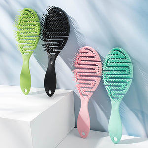 Cellie's Curls Scalp Reviver Shampoo Comb
